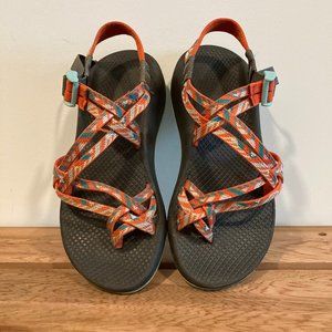 Chacos Size 7